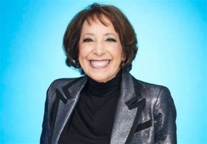 QueenzFlip Bio, Wiki, Age, Net Worth, Height, Weight, Dating, Affair