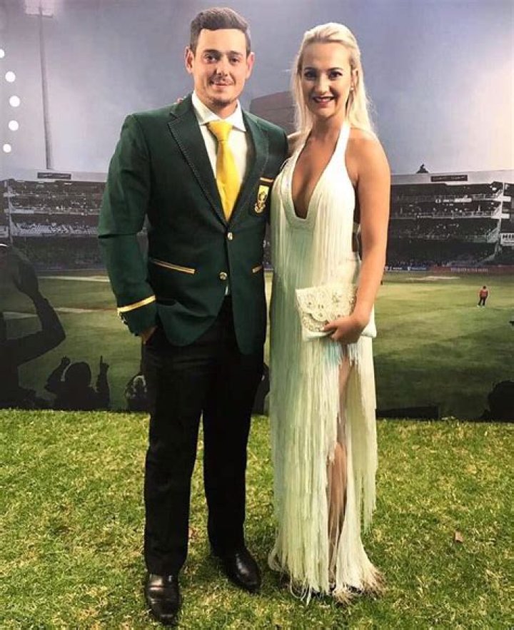 Quinton de Kock and Sasha Hurly's mushy pictures will make you believe