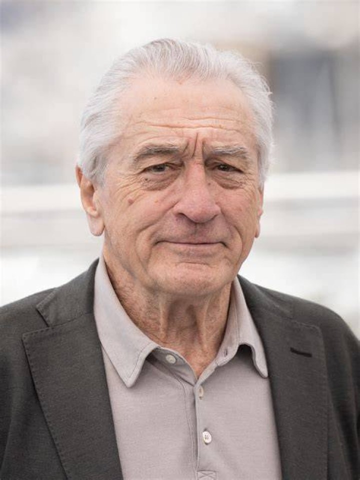 Robert De Niro Proves It Again He’s An Imbecile Who Can't Speak