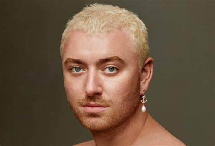 Sam Smith quer ser 'mam&atilde;e' antes dos 35 anos