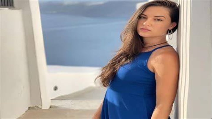 Sarah Grey Bio, Age, Height, Net Worth, Instagram, Diet