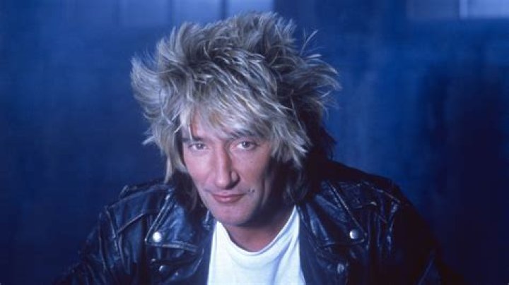Sir Rod Stewart's rocker daughter Ruby claims she's always on her best