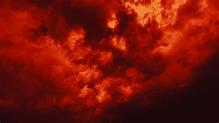 Sky Turns Blood Red Over Chinese City Of Zhoushan IFLScience