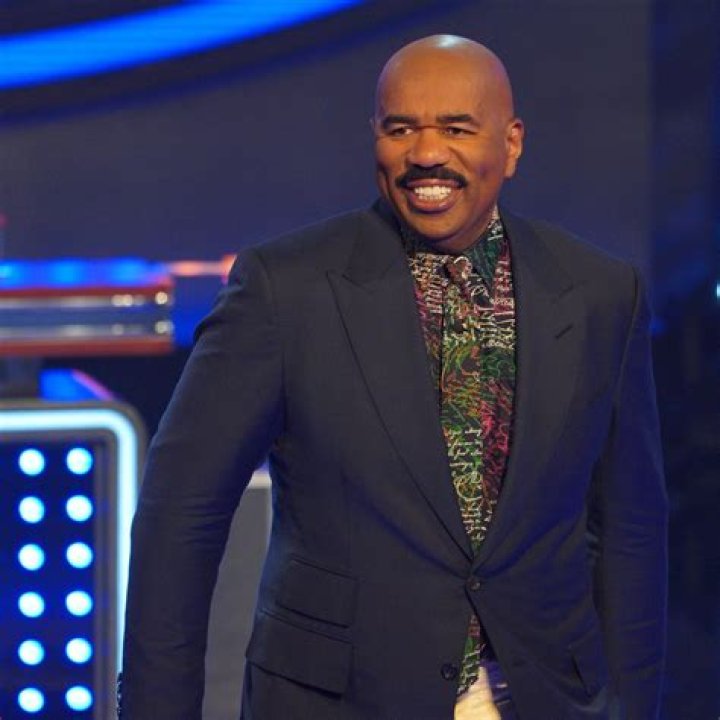 Steve Harvey's emotional tribute to his mom! YouTube