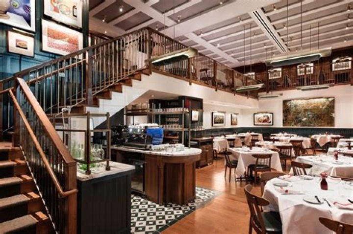 The New, Relocated Union Square Cafe Remains Manhattan’s Most