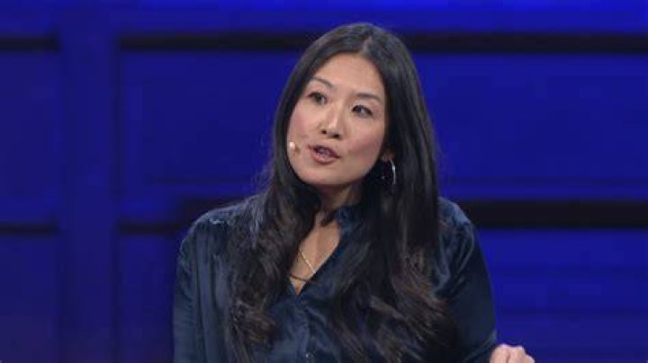 The Social cohost Lainey Lui on finding love on the West Coast