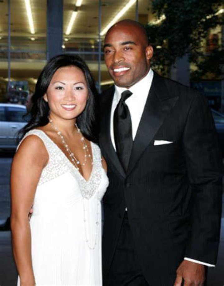 Tiki Barber Biography IMDb
