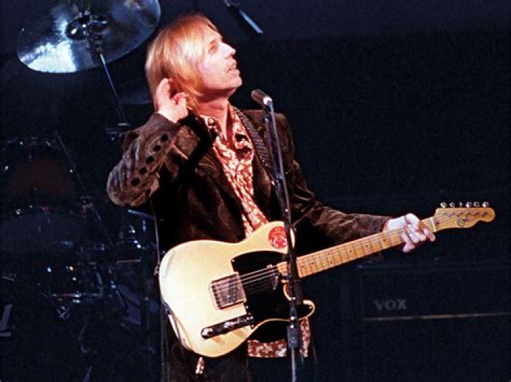 Tom Petty's Wife Dana York Petty (Bio, Wiki, Photos)