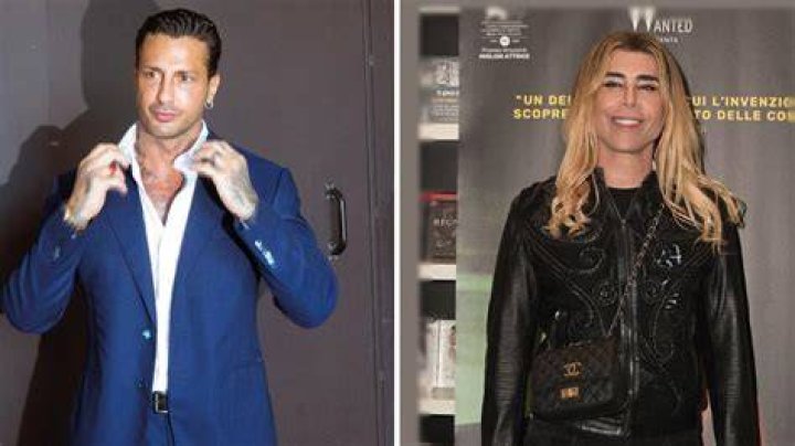 Urtis sposa Fabrizio Corona "Sono innamorato, spero che non lo