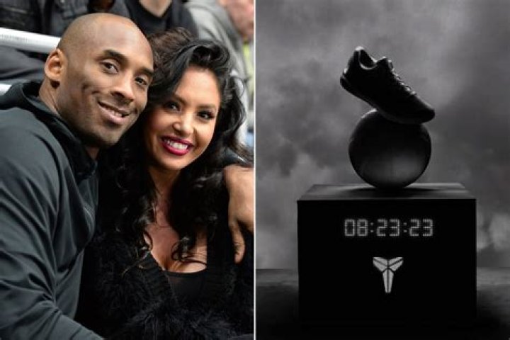 Vanessa Bryant presents Kobe Bryant's sister Sharia Washington with