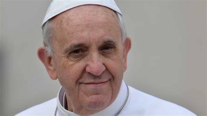 What is the pope's hat called? Pope Web Vatican 2023