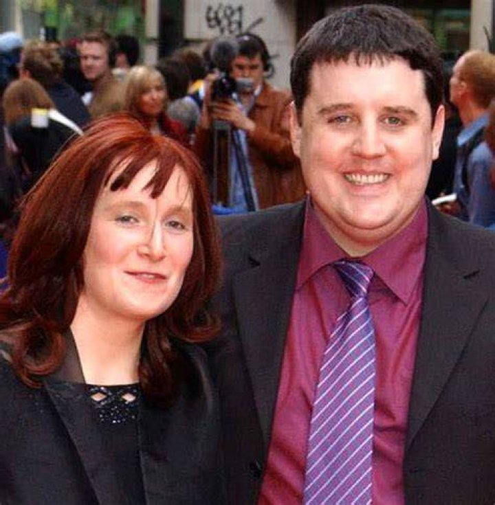 Where did Peter Kay meet his wife Susan Gargan and how much is the