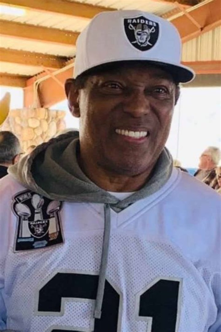 Who Is Cliff Branch's Wife Barbara Branch? NFL Hall Of Fame Player Kids