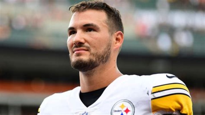 Who is Mitch Trubisky's wife? The US Sun